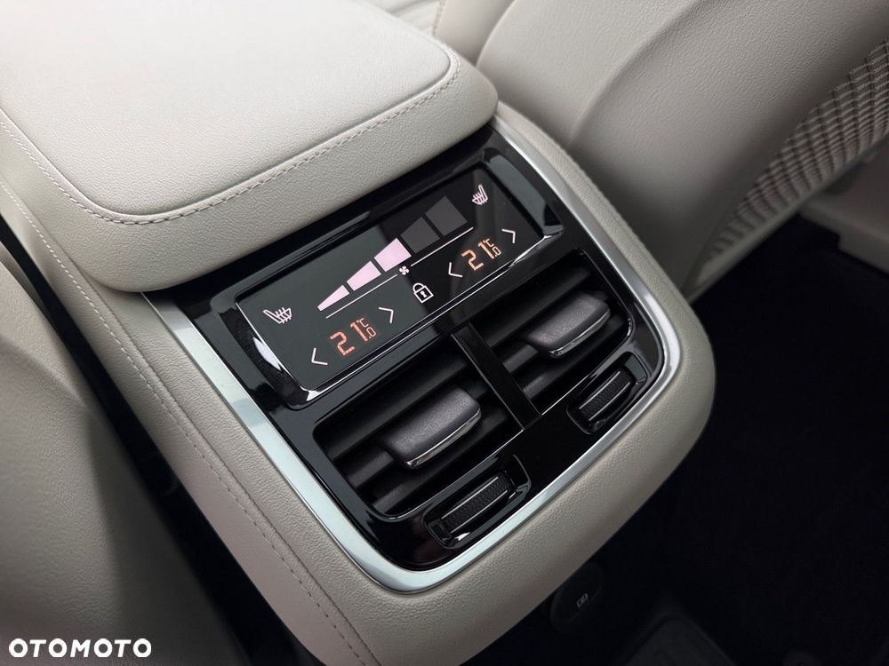 Volvo XC 90 - 14