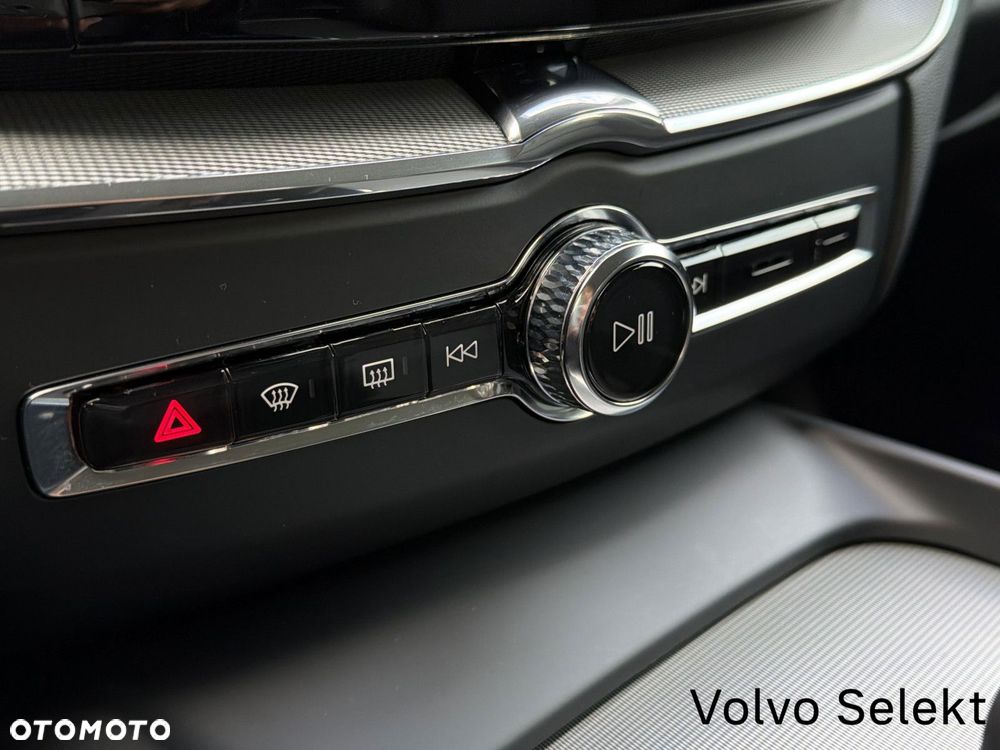 Volvo XC 60 - 29