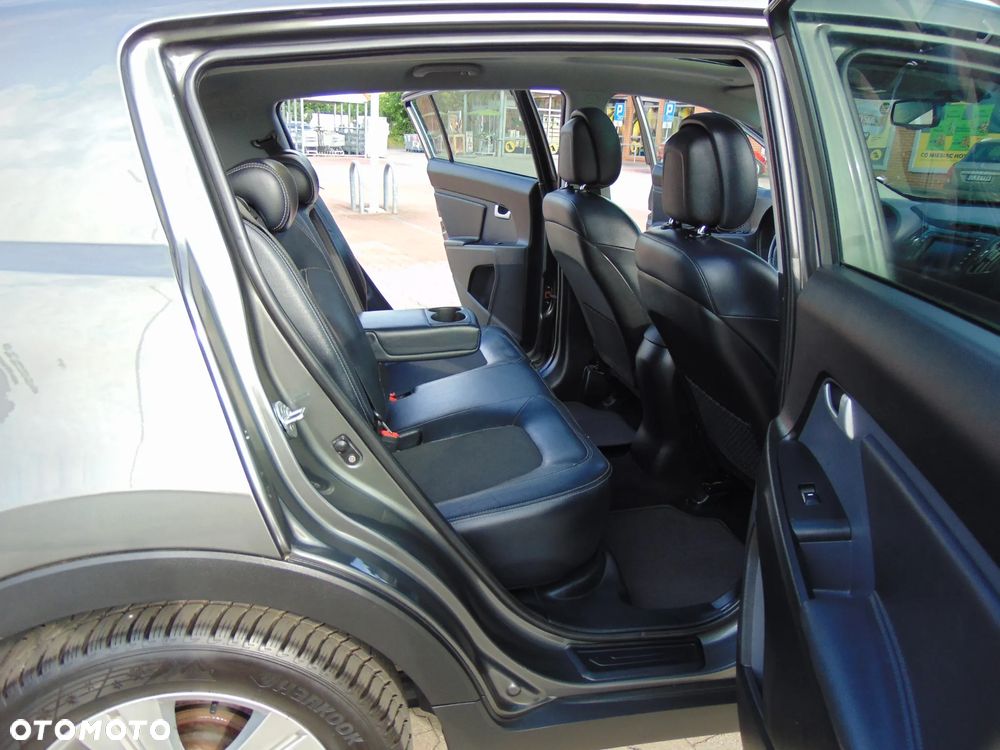 Kia Sportage 1.6 GDI L 2WD - 23
