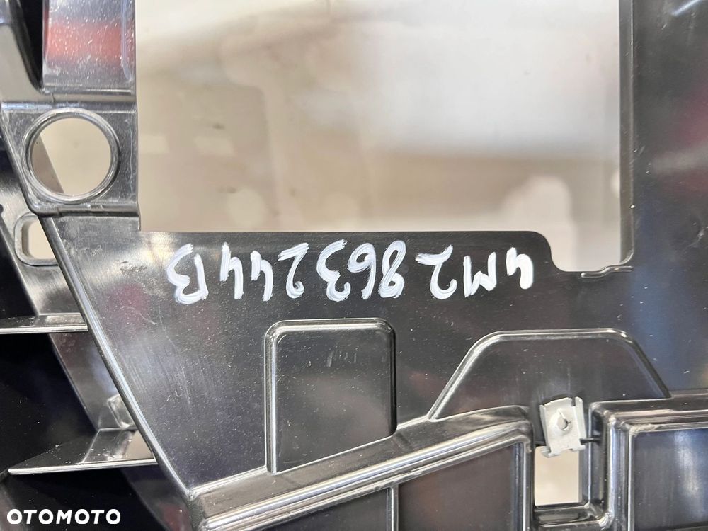 TUNEL ŚRODKOWY AUDI Q7 4M 4M2863244B ANGIELSKI - 16