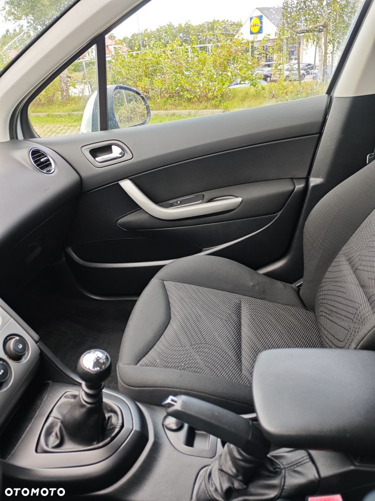 Peugeot 308 - 6