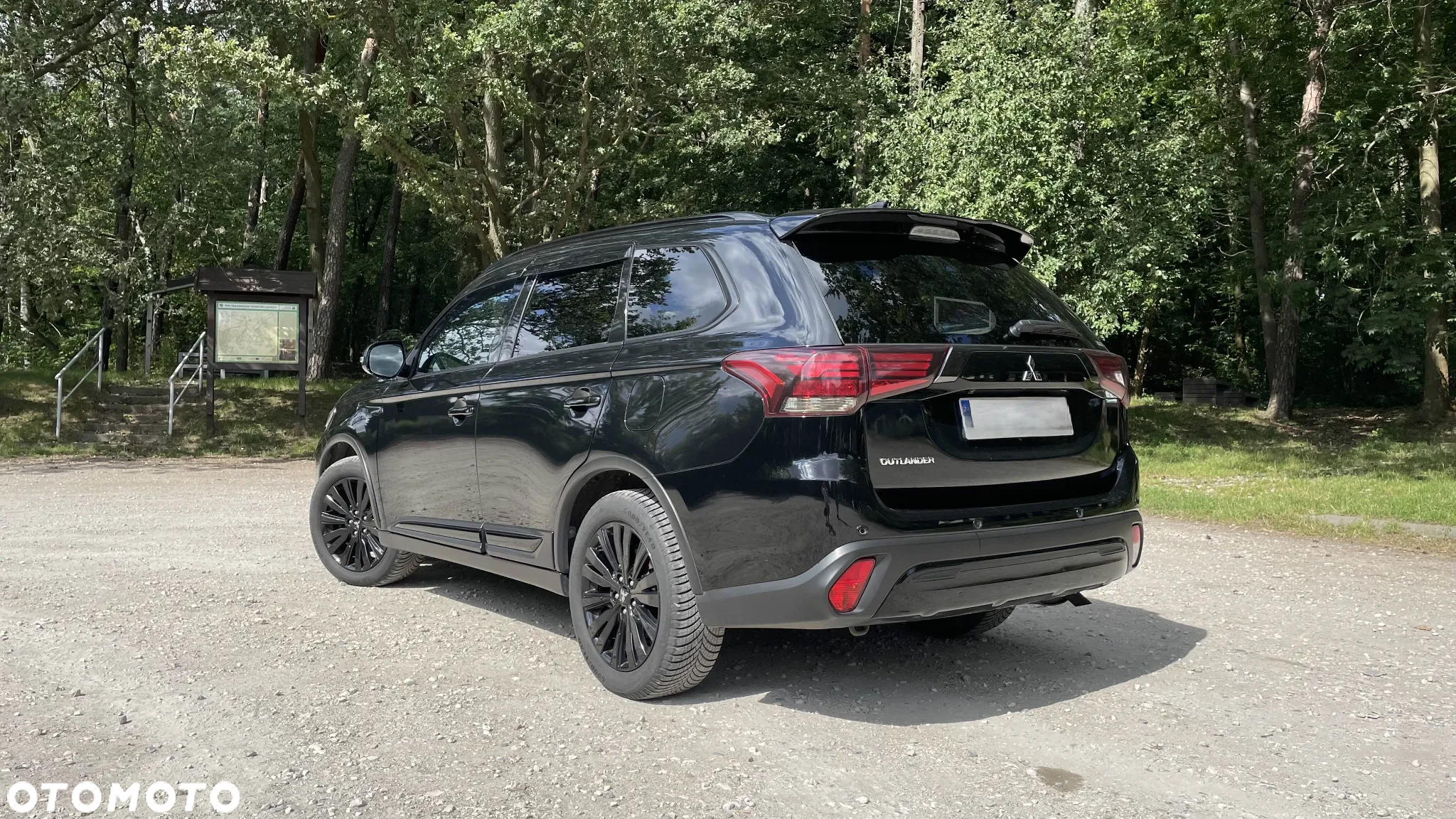 Mitsubishi Outlander 2.0 Intense + 4WD CVT - 4