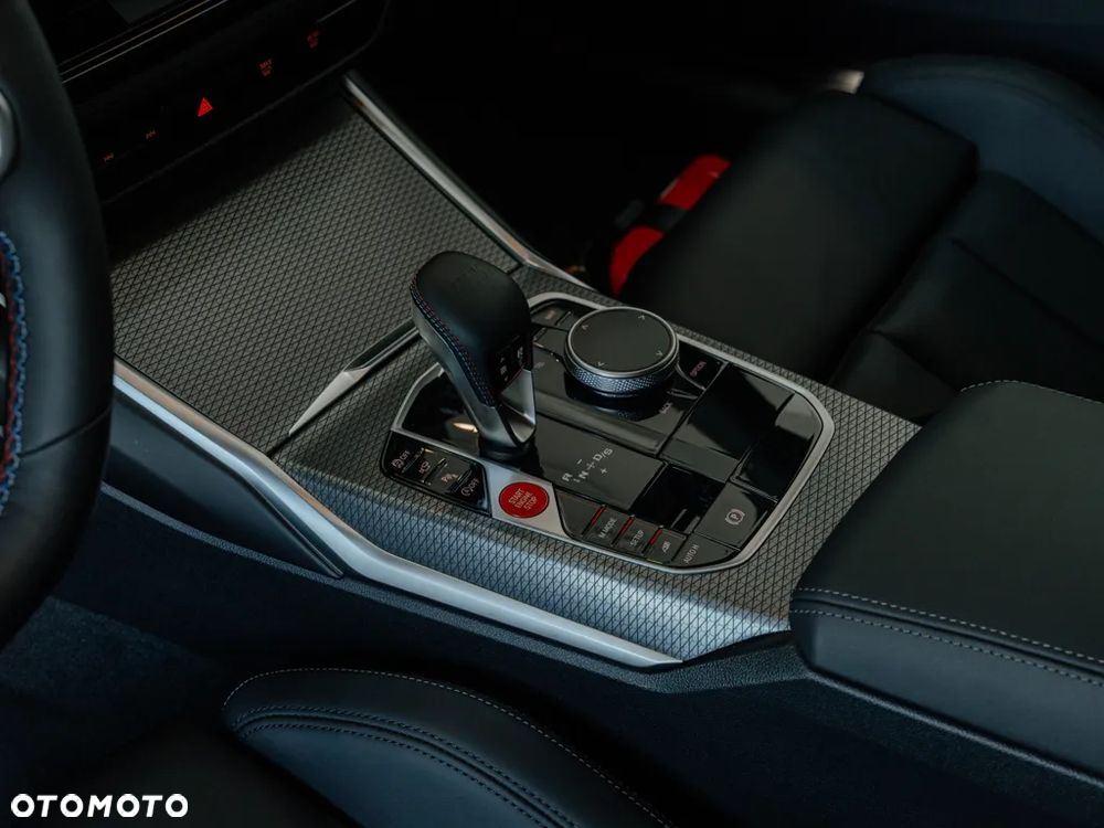 BMW M3 Competition M xDrive - 13