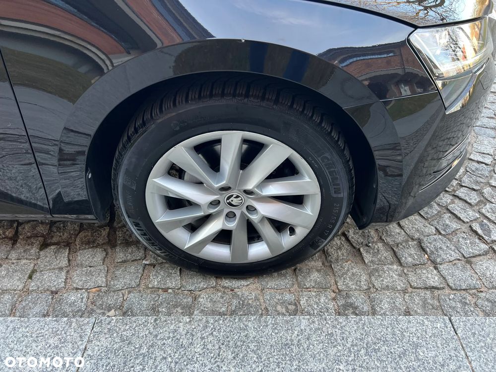 Skoda Superb 1.5 TSI Ambition DSG - 33