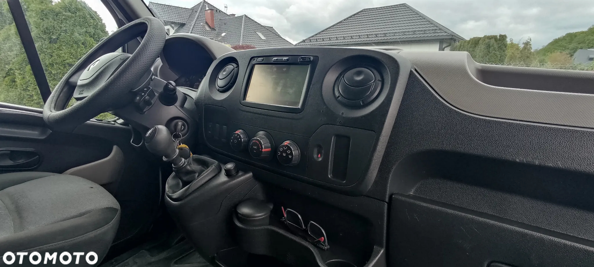 Renault Master L2H2 - 24