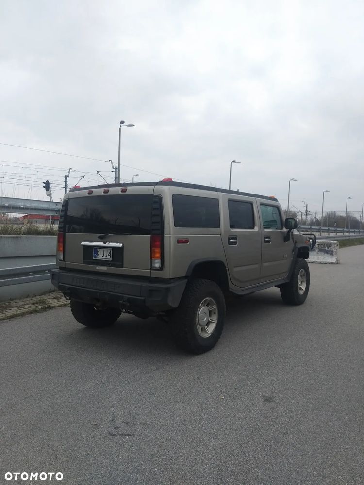 Hummer H2 6.0 V8 - 5
