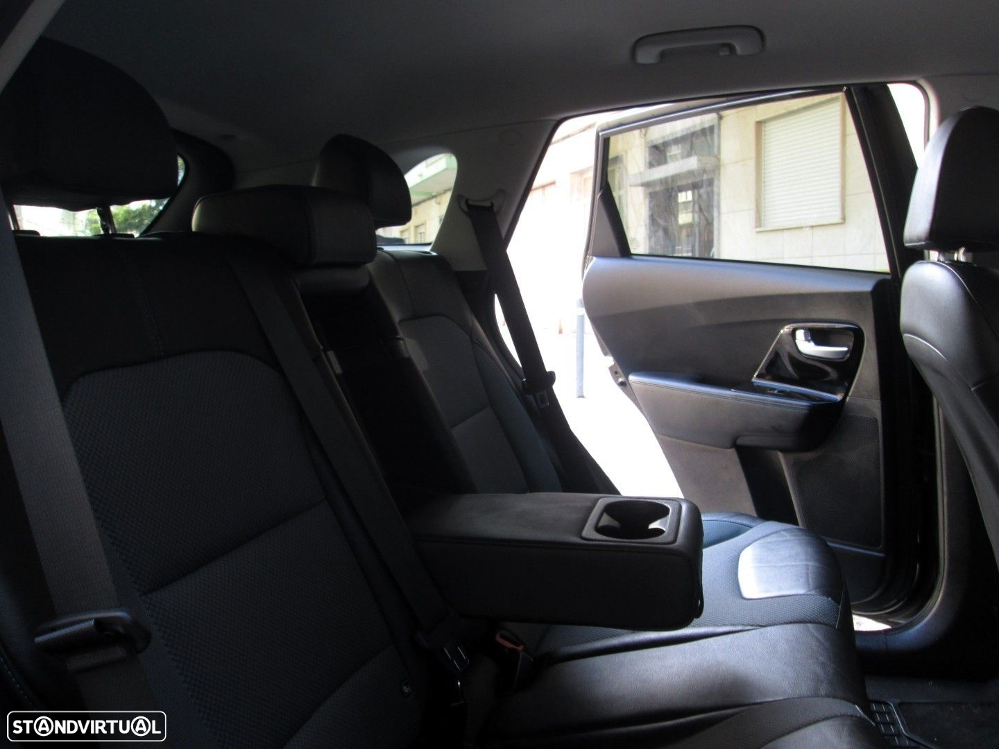 Kia e-Niro 39.2kWh Move 39 - 28