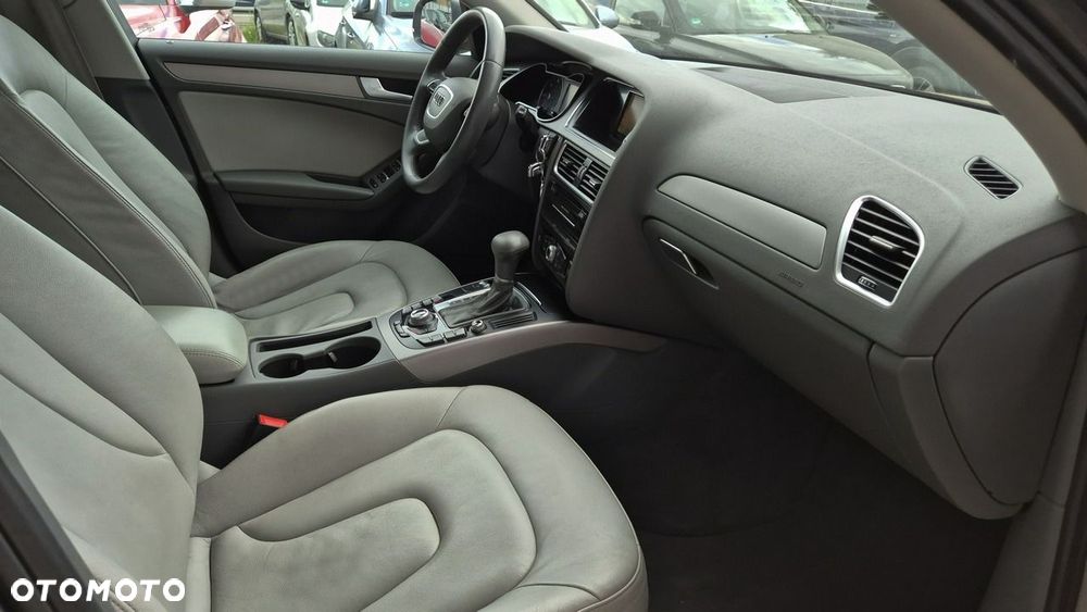 Audi A4 Avant 2.0 TDI S tronic design - 27