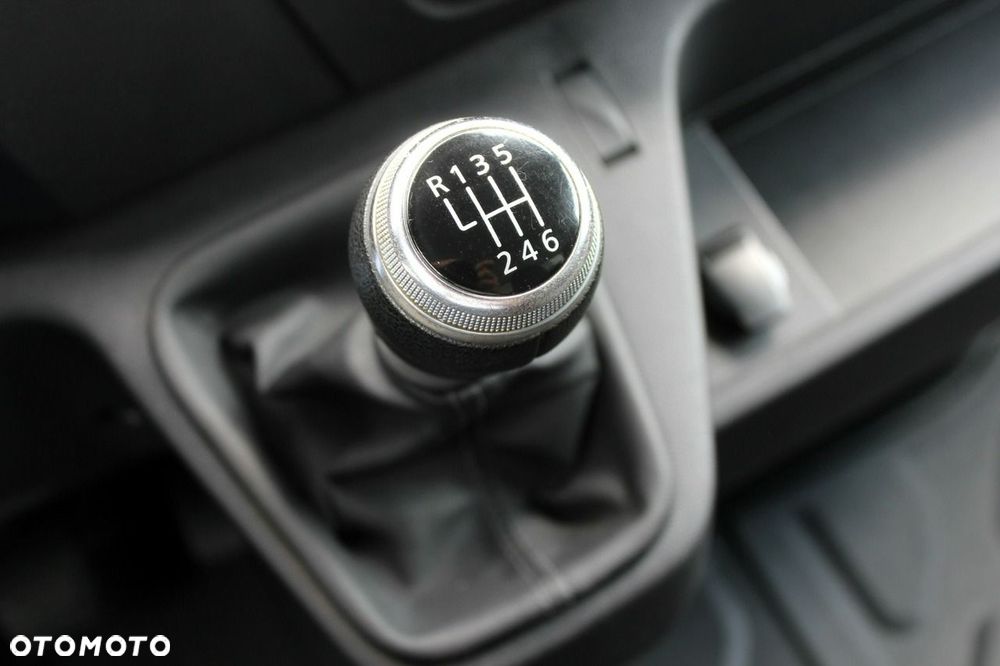 Renault Master - 18