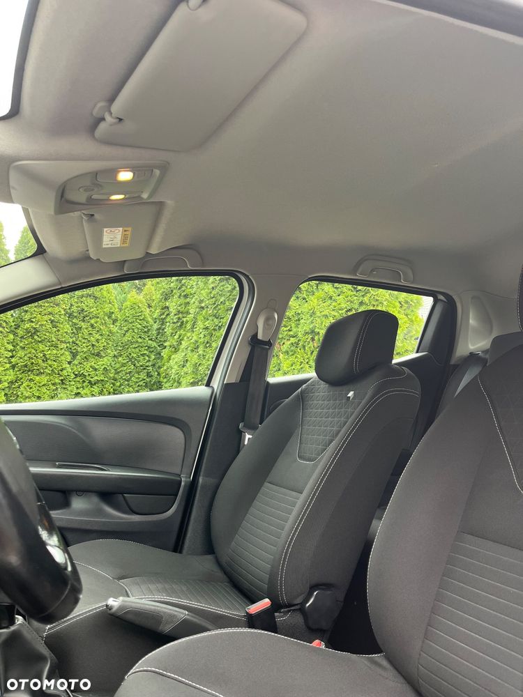 Renault Clio 1.2 16V 75 LIMITED - 12