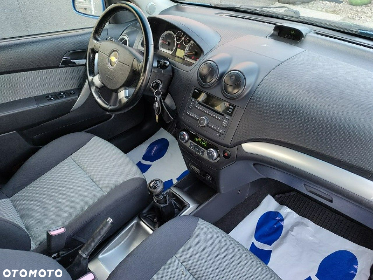 Chevrolet Aveo - 12