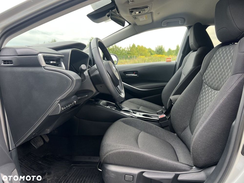 Toyota Corolla 1.8 Hybrid Style - 10