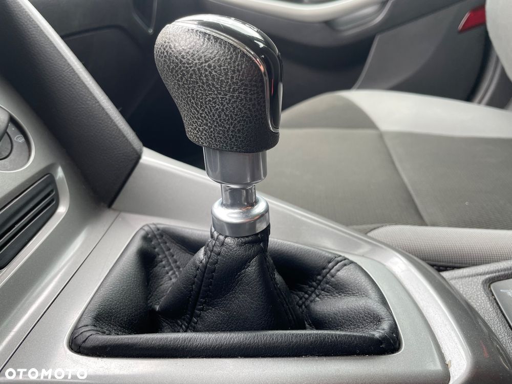 Ford Focus - 31