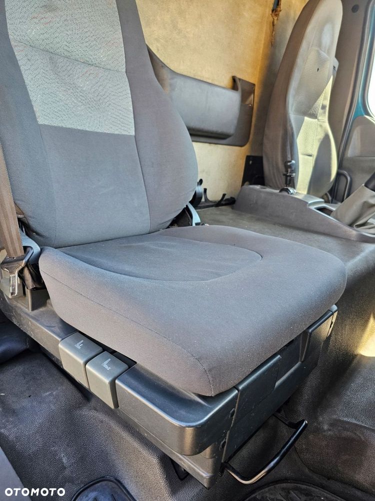FOTEL PRAWY SIEDZIENIE PASAŻERA RENAULT MIDLUM DCI DXI - 4