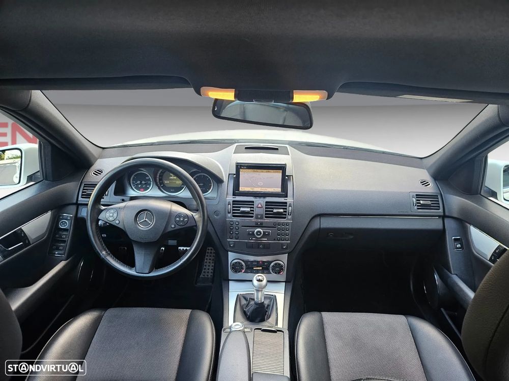 Mercedes-Benz C 220 CDi Avantgarde BE - 24