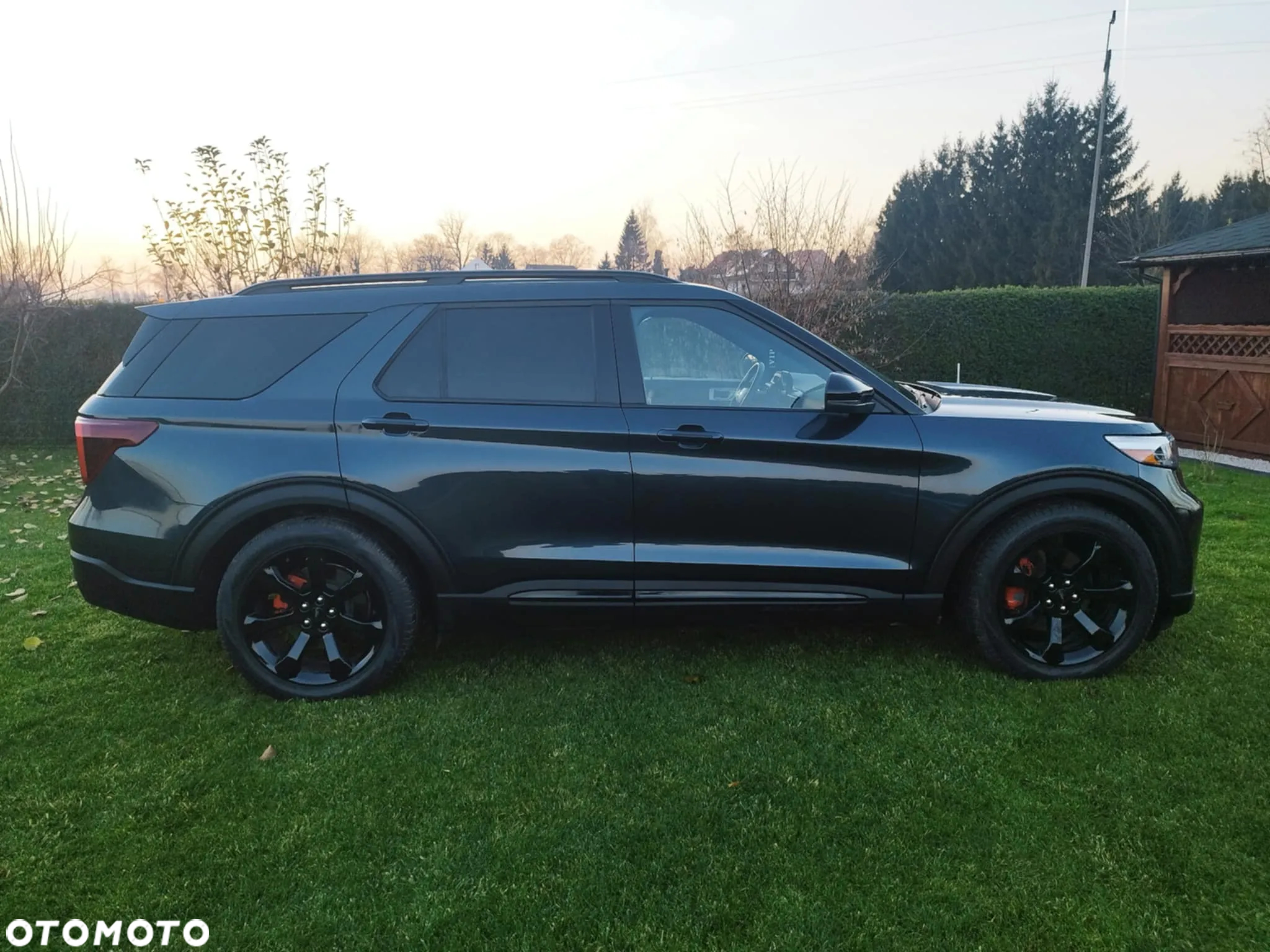 Ford Explorer - 20