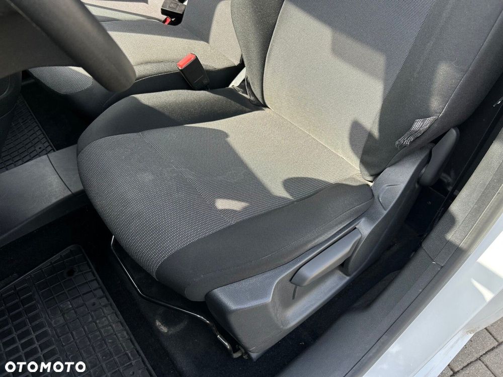 Opel Combo - 12