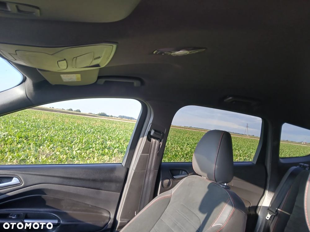 Ford Kuga 1.5 EcoBoost FWD ST-Line X - 27