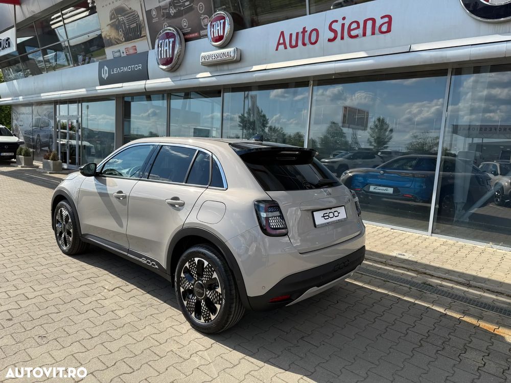 Fiat 600 BEV 54 kWh La Prima - 4