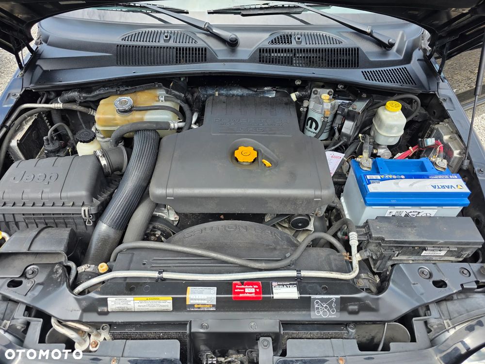 Jeep Cherokee 2.8 CRD Renegade - 25