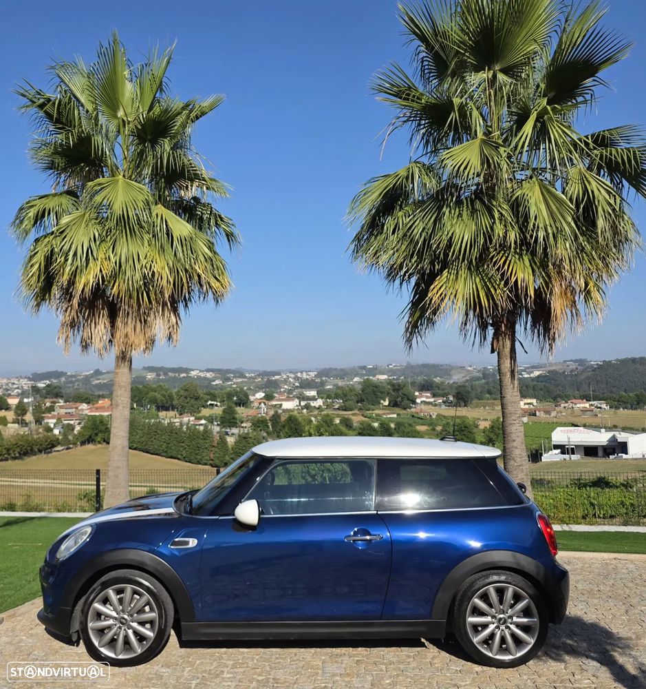 MINI 3 Portas Cooper SD - 4