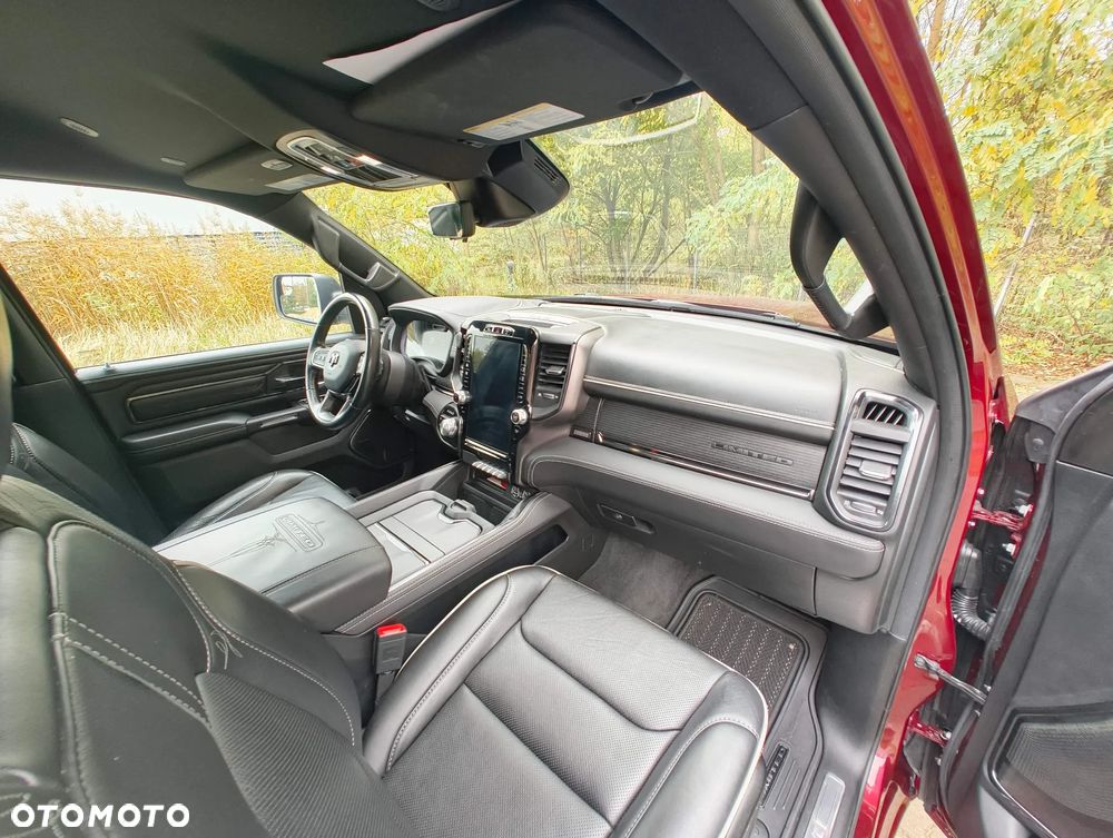 RAM 1500 5.7 Crew Cab Limited - 11