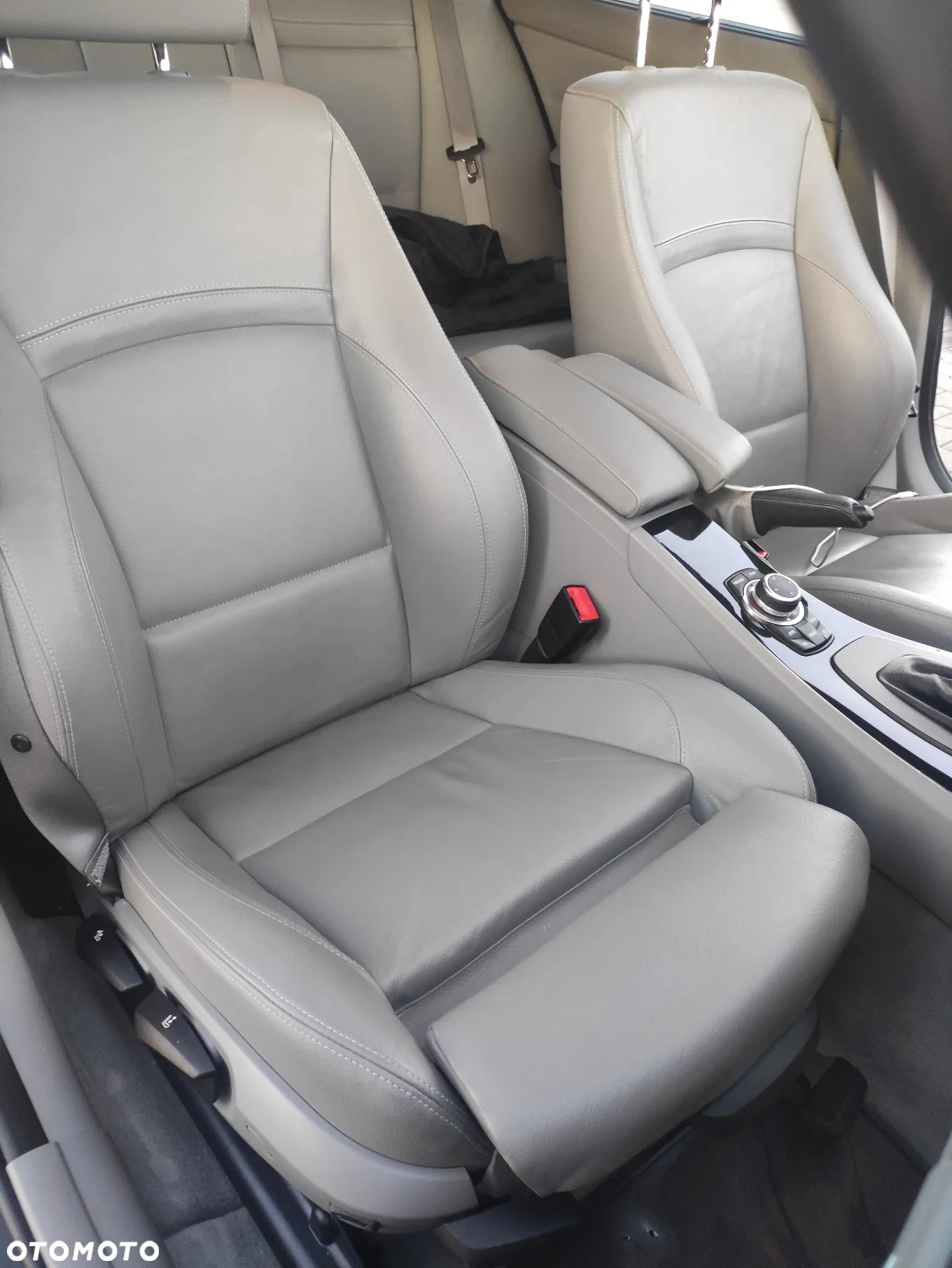 BMW Seria 3 - 32