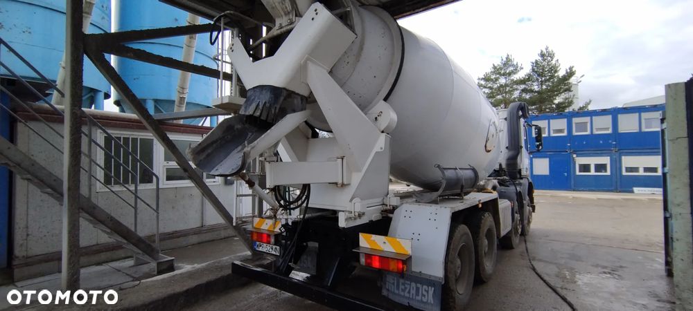 Mercedes-Benz Arocs - 3