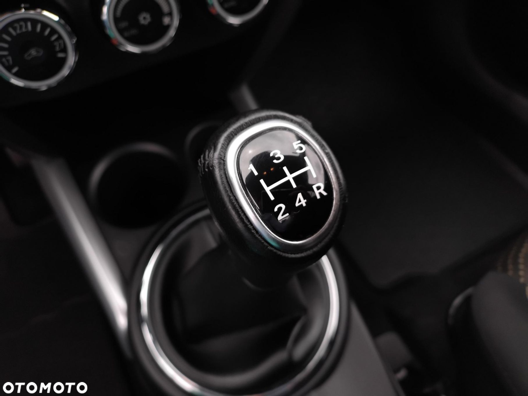 Mitsubishi ASX 1.6 Intense - 15