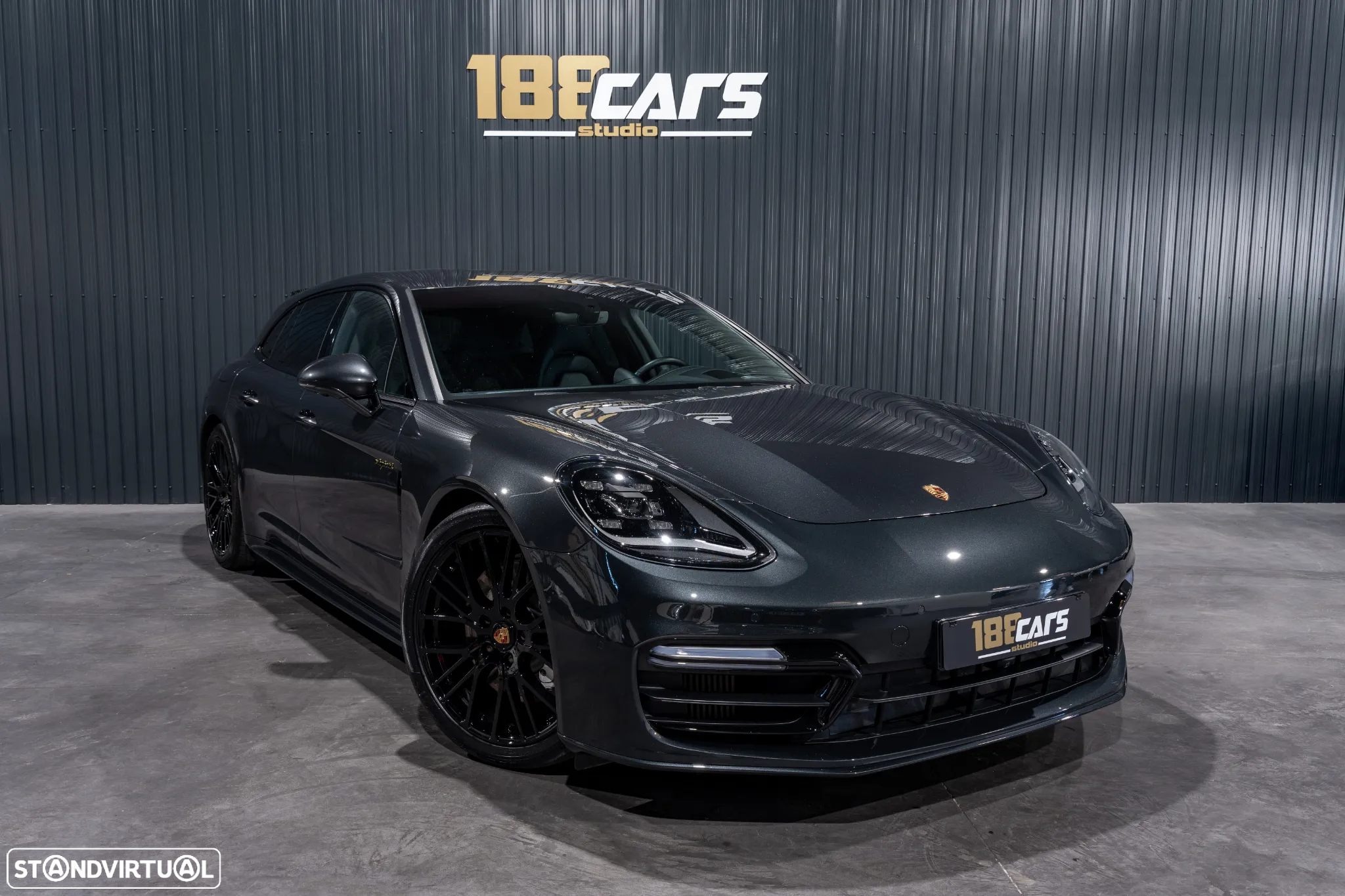 Porsche Panamera Sport Turismo 4 E-Hybrid Platinum Edition - 44