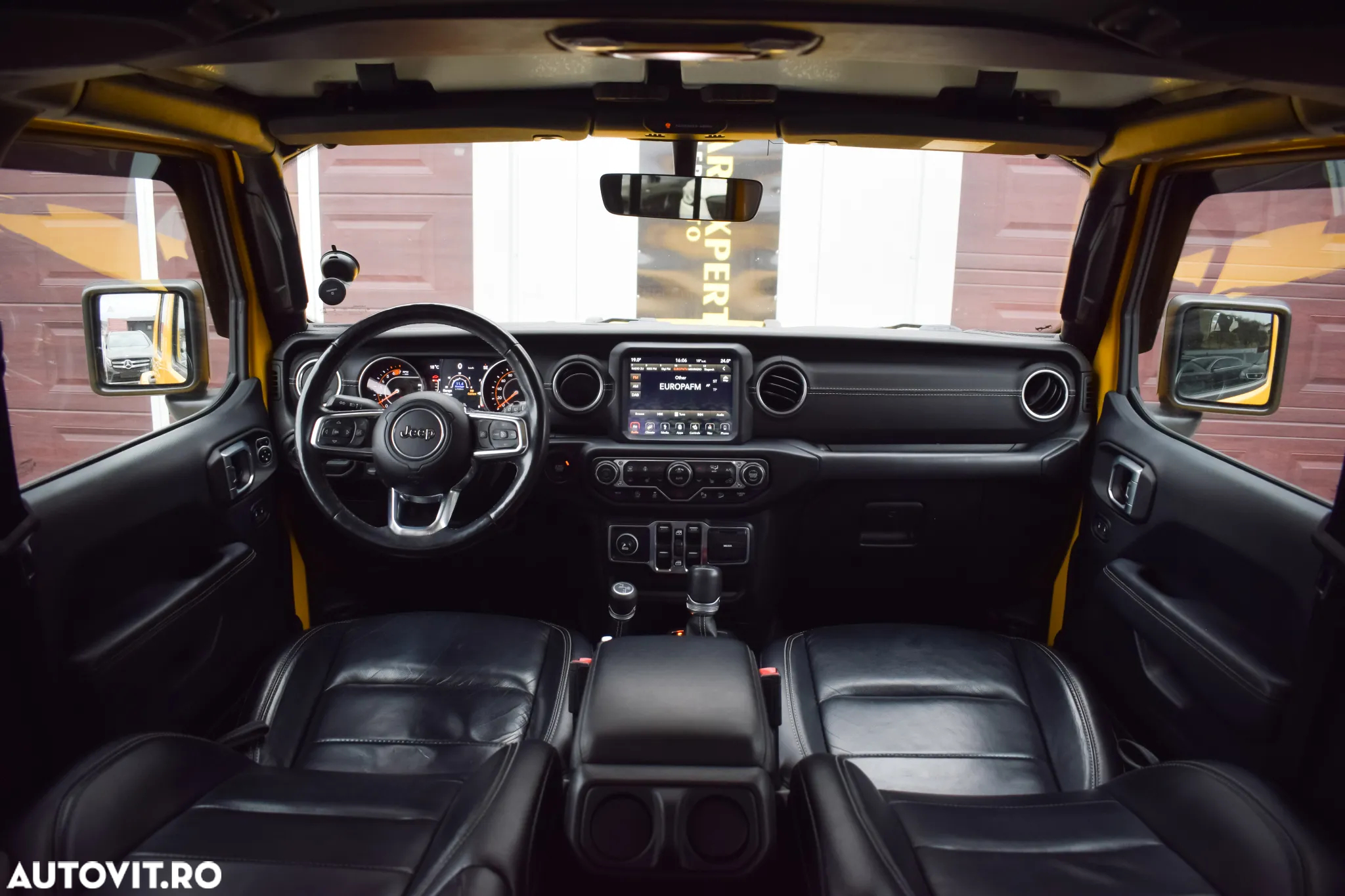 Jeep Wrangler Unlimited 2.0 Turbo AT8 Sahara - 6