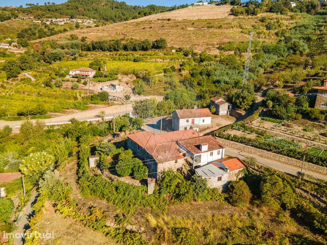 Moradia T1 para venda - Grande imagem: 3/21