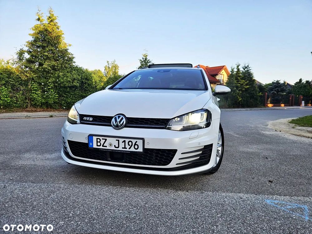 Volkswagen Golf GTD 2.0 TDI SCR DSG - 2