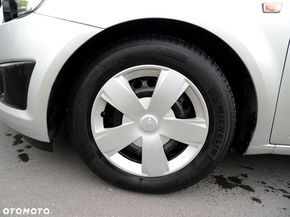 Chevrolet Aveo - 6
