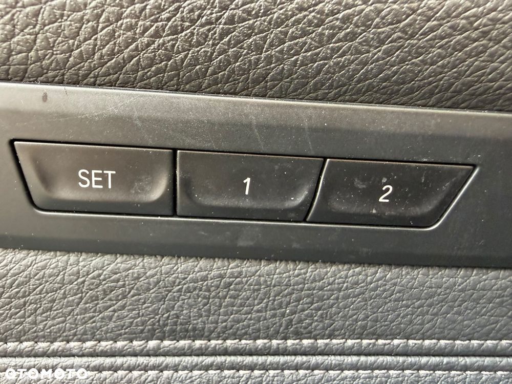BMW Seria 5 530i M Sport Edition - 19