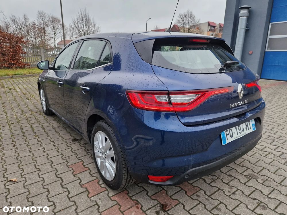 Renault Megane 1.5 Blue dCi Intens - 8