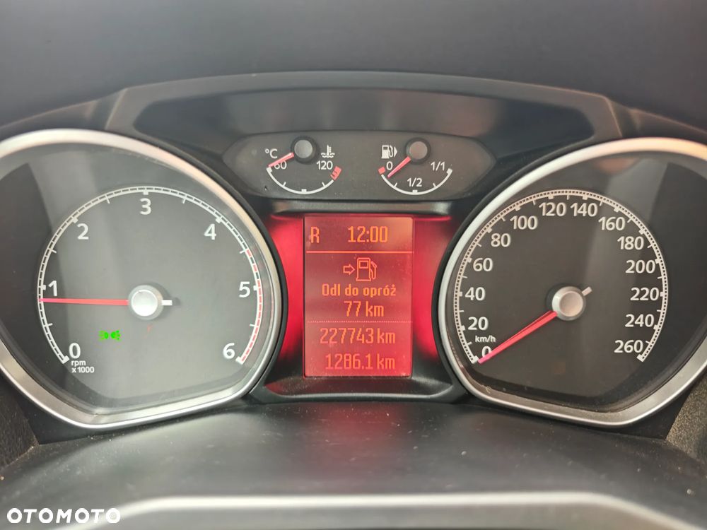 Ford Mondeo 2.0 TDCi Titanium - 10