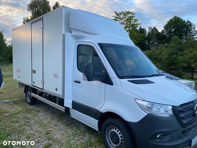 Mercedes-Benz sprinter - 9