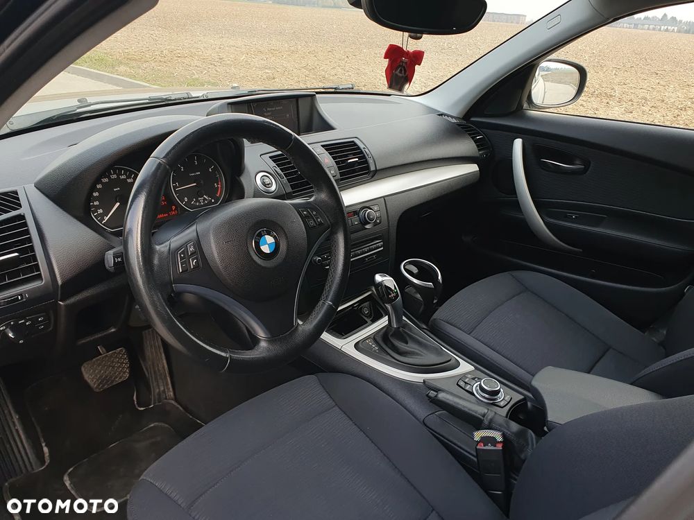 BMW Seria 1 118d - 9