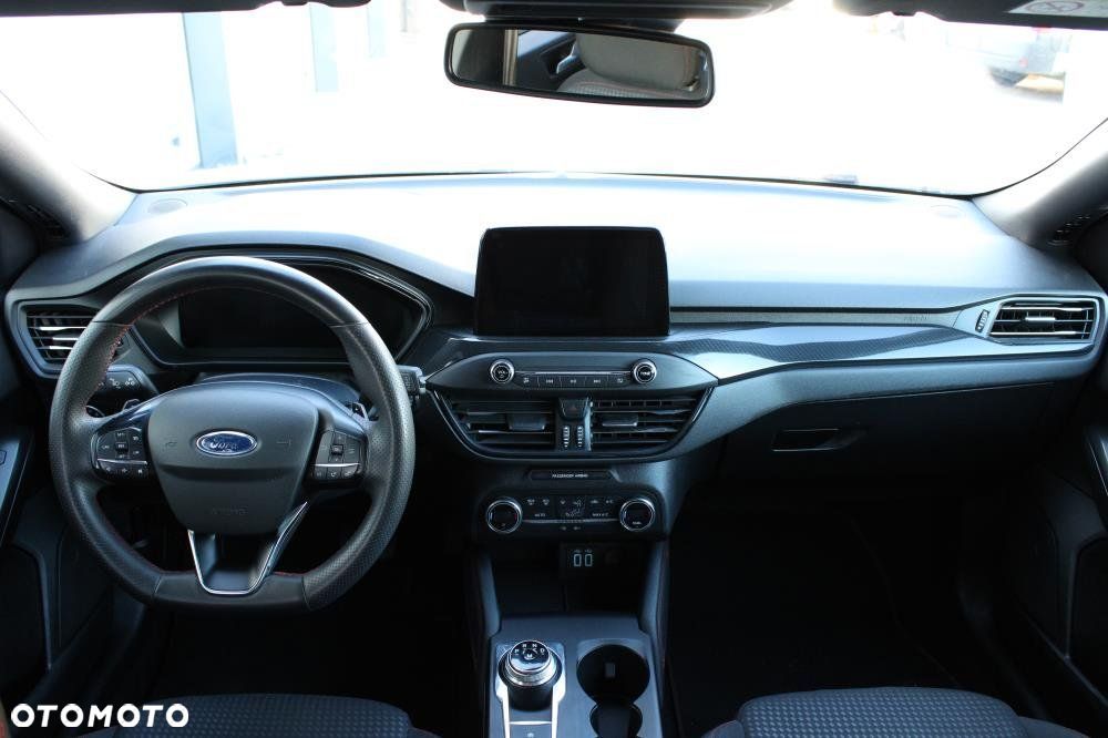 Ford Focus - 23