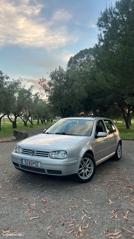 VW Golf 1.9 TDi Highline - 1