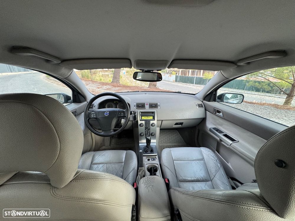Volvo V50 2.0 D Nível 3 17 - 5