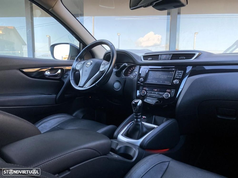 Nissan Qashqai 1.5 dCi Tekna Premium - 16
