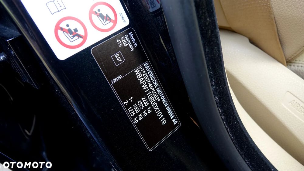 BMW Seria 5 520d Modern Line - 13