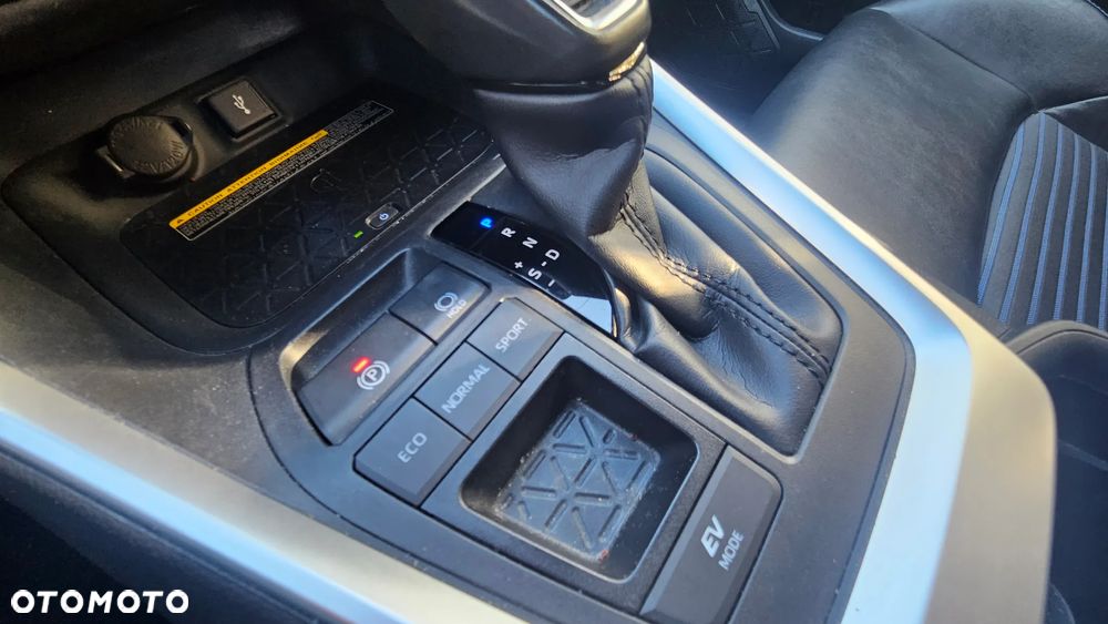 Toyota RAV4 2.5 Hybrid Selection 4x2 - 22