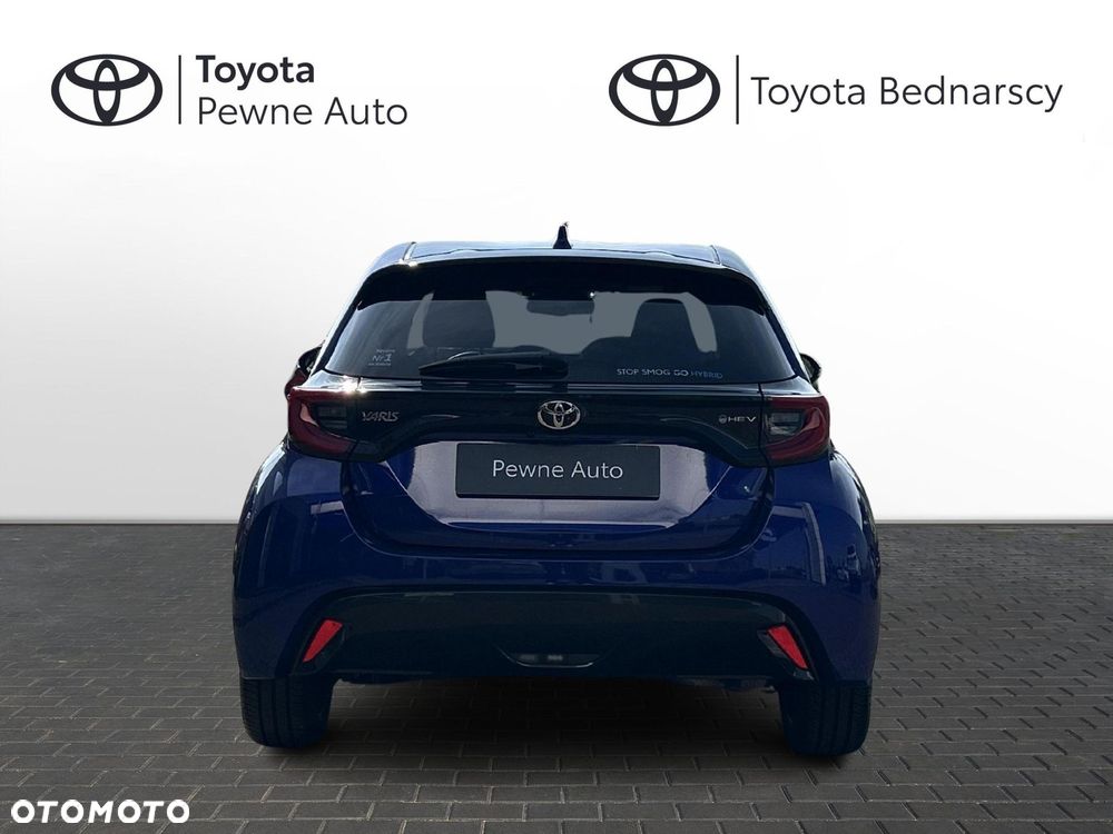 Toyota Yaris Hybrid 1.5 Executive - 4