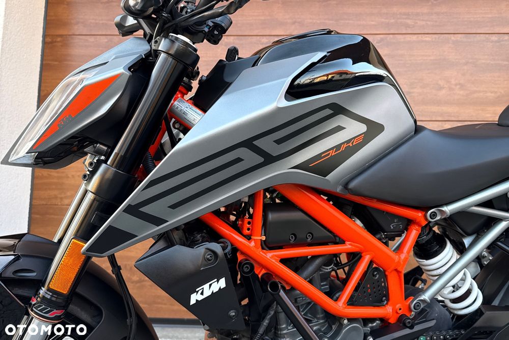 KTM Duke - 22