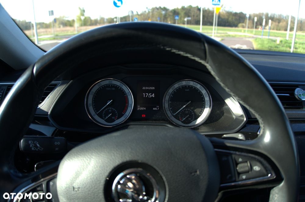 Skoda Superb 2.0 TSI L&K DSG - 5