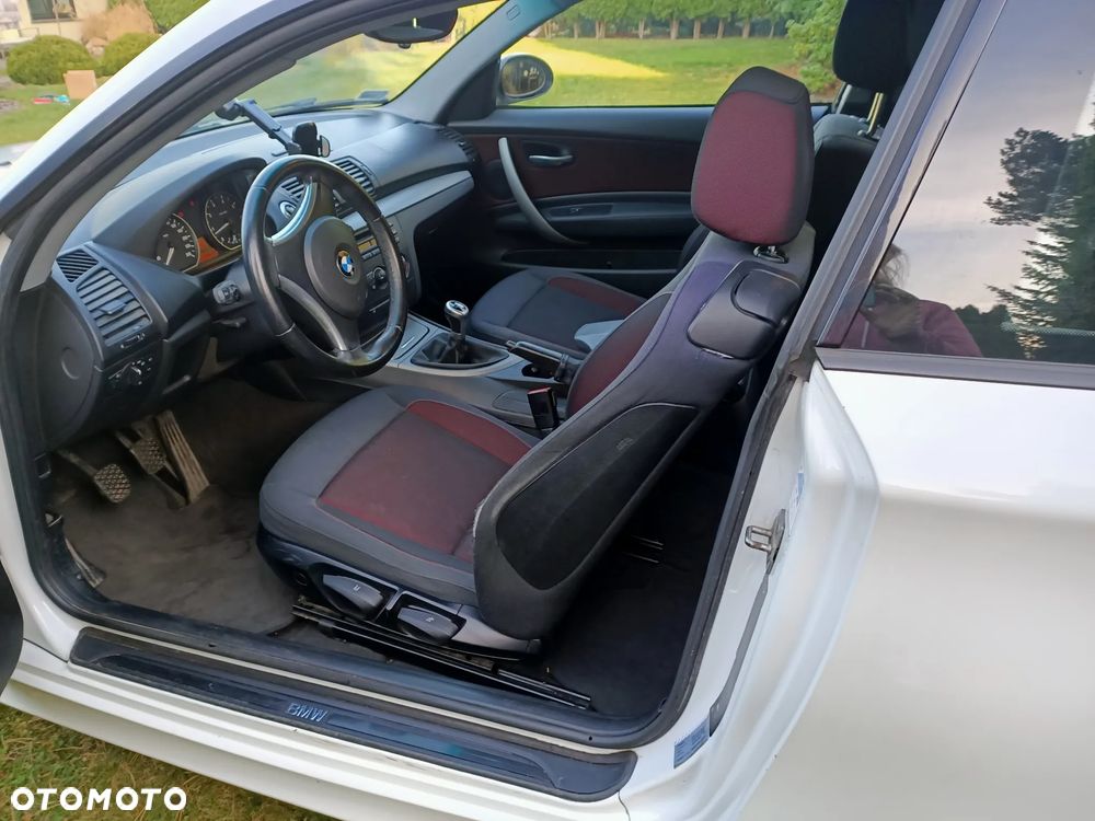 BMW Seria 1 116i - 17