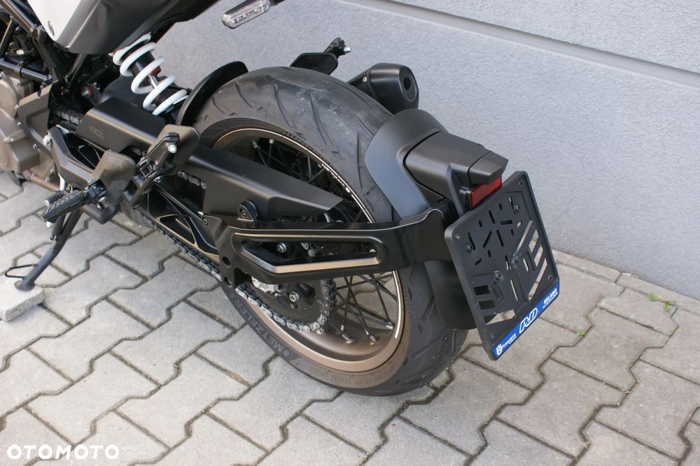 Husqvarna Vitpilen - 20